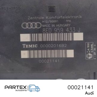 00021141 - Блок комфорту Audi A4 S4 B6 8E 8H 2000
