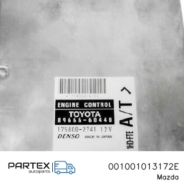 001001013172E - Блок керування двигуном Mazda CX-3 2015