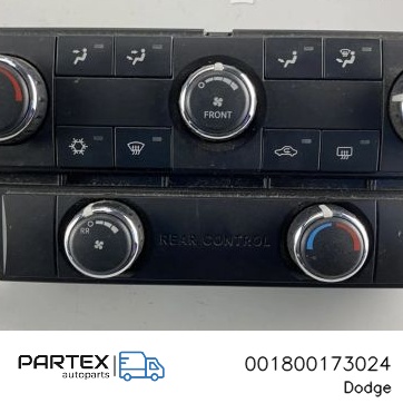 001800173024 - Панель клімат-контролю Dodge Caravan 2011