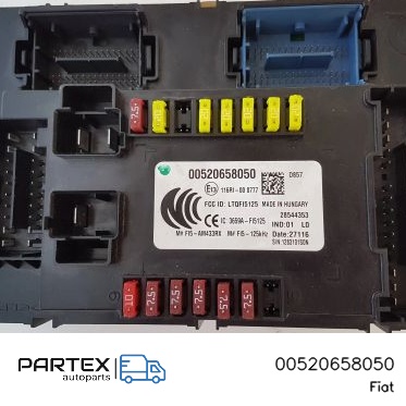 00520658050 Блок запобіжників Fiat 500X 2015
