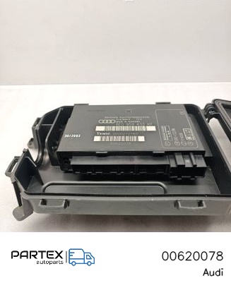 00620078 - Блок комфорту Audi A4 S4 B6 8E 8H 2004