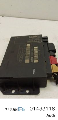 01433118 - Блок комфорту Audi A4 S4 B6 8E 8H 2002