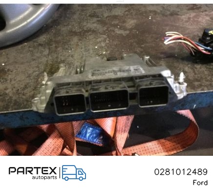 0281012489 - Блок керування двигуном ECU Ford C-MAX I 2006