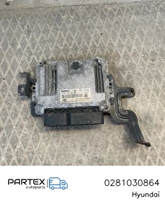 0281030864 - Блок керування двигуном Hyundai i30 2014