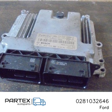 0281032646 - Блок керування двигуном ECU Ford C-MAX II 2015