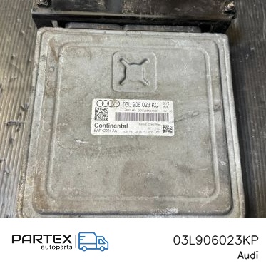 03L906023KP - Блок керування двигуном ECU Audi A1 2012
