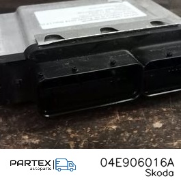 04E906016A - Блок керування двигуном ECU Audi A3 S3 8V 2014
