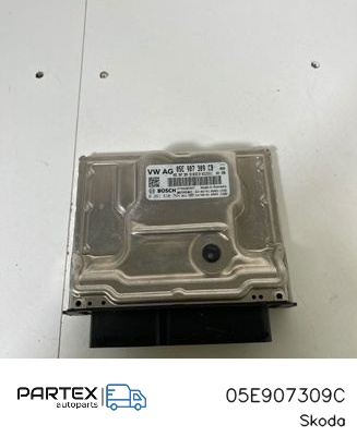 05E907309C - Блок керування двигуном ECU Audi Q3 F3 2018