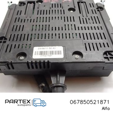 067850521871 - Блок керування двигуном Alfa Romeo Giulietta 2012