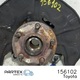 156102 - Поворотний кулак переднього колеса Toyota Avensis T250 2006