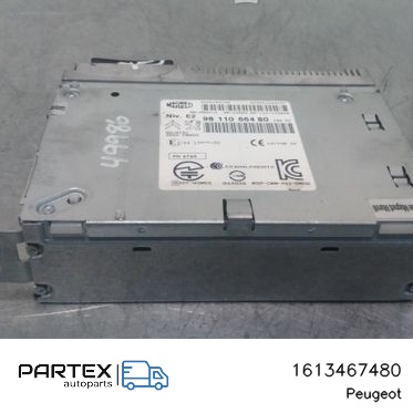 1613467480 - Панель радіо мультимедіа Peugeot 208 2015