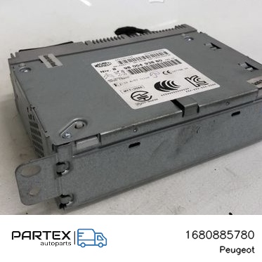 1680885780 - Панель радіо мультимедіа Peugeot 208 2013