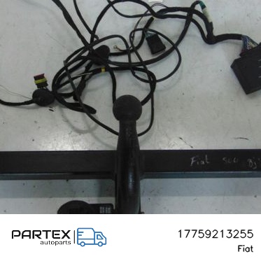 17759213255 Фаркоп Fiat 500X 2020