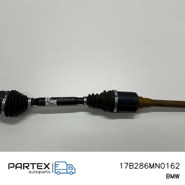 17B286MN0162 Піввісь передня BMW X3 G01 2019