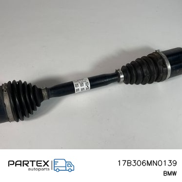 17B306MN0139 Піввісь передня BMW X3 G01 2020