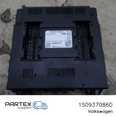 1S0937086D - Блок комфорту Skoda Citigo 2017