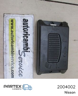 2004002 - Блок керування телефоном Nissan Primera 2002