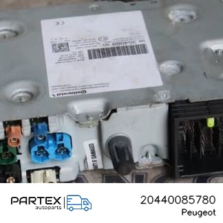 20440085780 - Панель радіо мультимедіа Peugeot 2008 I 2015