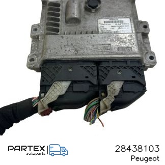 28438103 - Блок керування двигуном Peugeot 308 2014