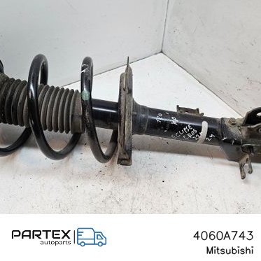 4060A743 Амортизатор передній Mitsubishi Eclipse Cross 2022