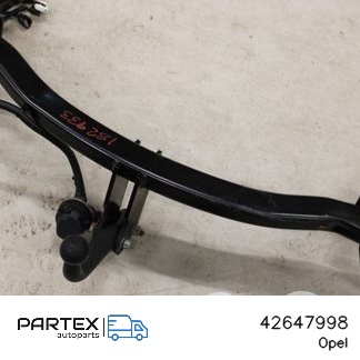 42647998 Фаркоп Opel Mokka 2016