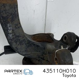 435110H010 - Поворотний кулак переднього колеса Toyota Aygo AB40 2015