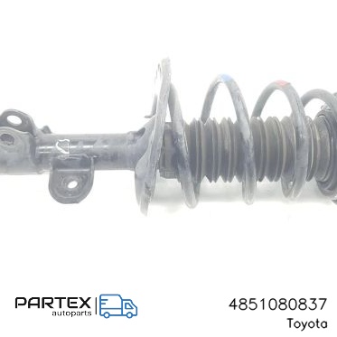 4851080837 Амортизатор передній Toyota Prius+ (ZVW40) 2017
