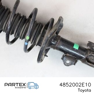 4852002E10 - Передній амортизатор у зборі з пружиною Toyota Auris E180 2017