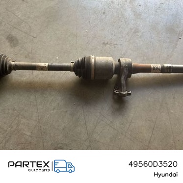 49560D3520 Піввісь передня Hyundai Tucson TL 2019