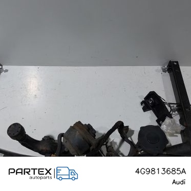 4G9813685A Фаркоп Audi A6 C7 2018