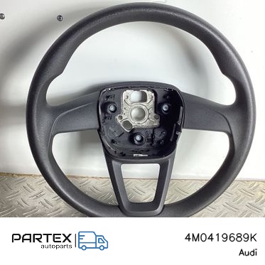 4M0419689K - Кермо руль Audi A3 S3 8V 2015