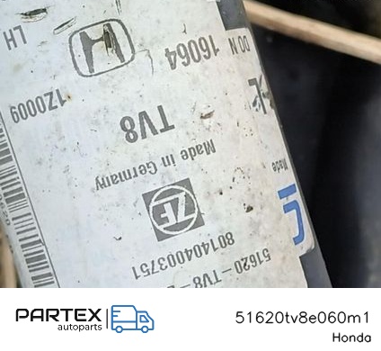 51620tv8e060m1 - Передній амортизатор Honda Civic IX 2013