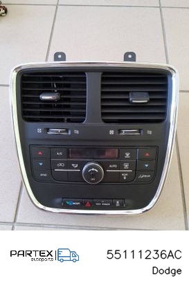 55111236AC - Панель клімат-контролю Dodge Grand Caravan 2015