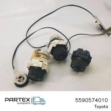 5590574010 - Панель клімат-контролю Toyota iQ 2009