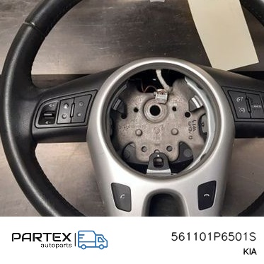 561101P6501S - Кермо руль KIA Venga 2014