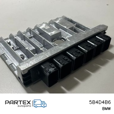5B4D4B6 Блок керування двигуном BMW X6 G06 2023