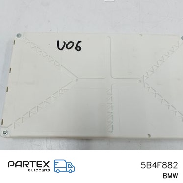 5B4F882 - Блок комфорту BMW 2 Active Tourer U06 2024