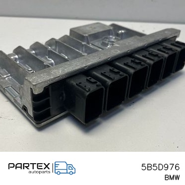 5B5D976 Блок керування двигуном BMW X2 U10 2025