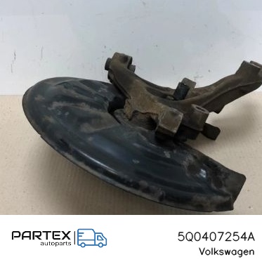 5Q0407254A Поворотний кулак цапфа Skoda Karoq 2023