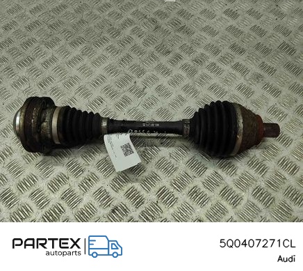 5Q0407271CL Піввісь передня Audi Q2 2020