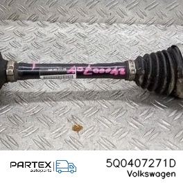 5Q0407271D Піввісь передня Volkswagen Golf VII 2018