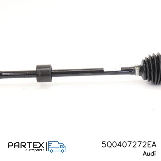 5Q0407272EA Піввісь передня Audi Q2 2019