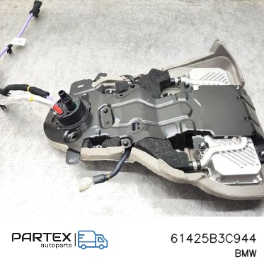 61425B3C944 - Блок керування двигуном ECU BMW X5 G05 2024