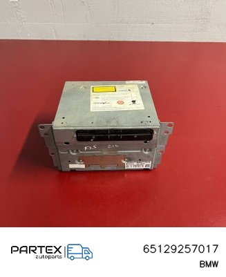 65129257017 - Панель радіо мультимедіа BMW X3 F25 2015