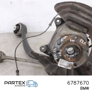 6787670 - Поворотний кулак переднього колеса BMW X3 F25 2015
