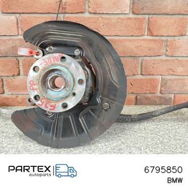 6795850 Поворотний кулак цапфа BMW X3 F25 2017