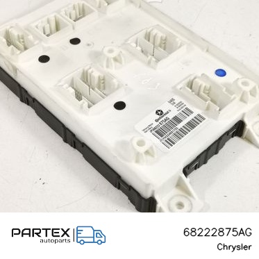 68222875AG - Блок комфорту Chrysler Pacifica 2017
