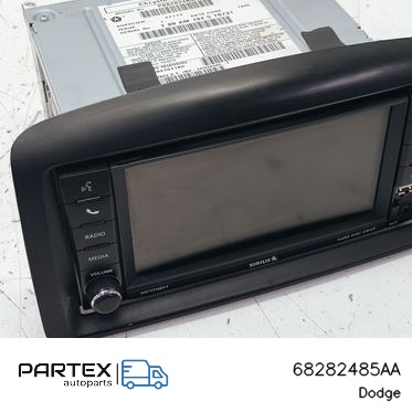 68282485AA - Панель радіо мультимедіа Dodge Grand Caravan 2016