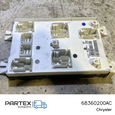 68360200AC - Блок комфорту Chrysler Pacifica 2018