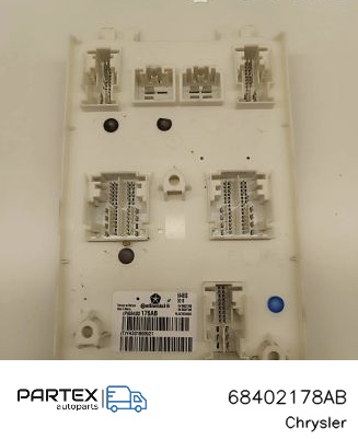 68402178AB - Блок комфорту Chrysler Pacifica 2018